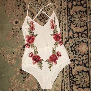 Criss-Cross Back Rose Body Suit 🌹